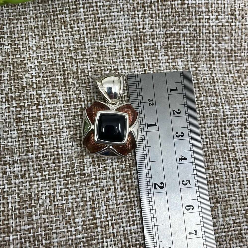 Square Modernist Sterling Silver Pendant โจ - Picture 8 of 10